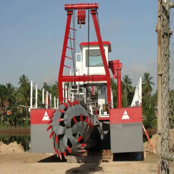 JM-Cutter-Suction-Dredger-280m-h-Diesel-with-Engine-Pump-Motor-2000m-Discharge-Distance-for-River-Dredging