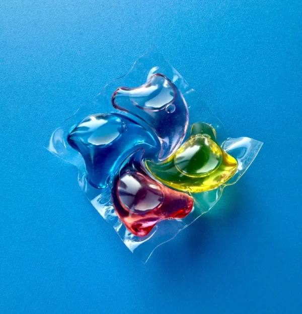 OEM-High-Quality-Laundry-Pod-Water-Soluble-Lasting-Smell-Liquid-Laundry-Detergent-Capsules